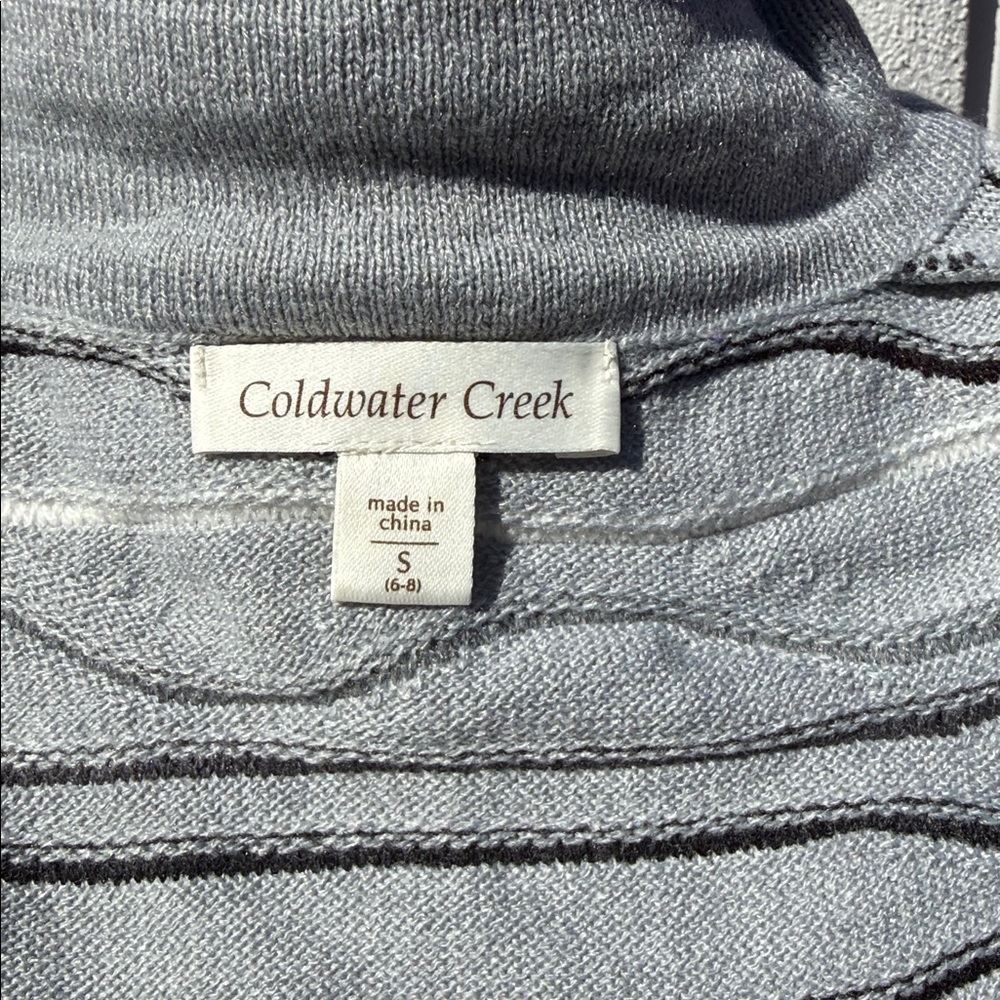 Coldwater Creek Gray and Black Wavy Stripe Cardigan - Picture 4 of 7